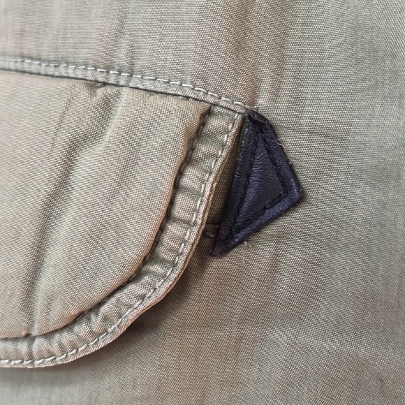 Ralph Lauren down filled winter hooded jacket/parka. - Picture 4 of 6